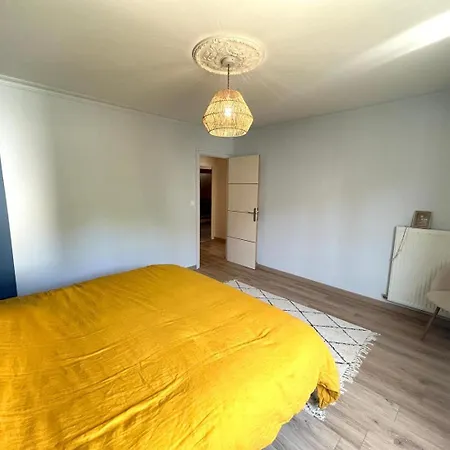 Le Nid : Maison Charmante A 5 Min Du Centre *